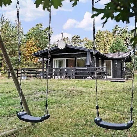 1571-aakirkeby-malurtvej-8 Hébergement de vacances